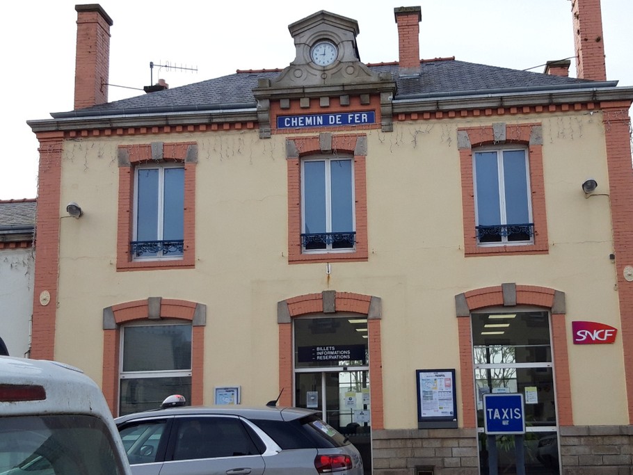 LORANT, Chambre d'hôtes, Clévacances, La gare de Paimpol