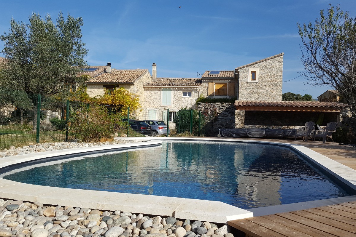 Gîte avec piscine