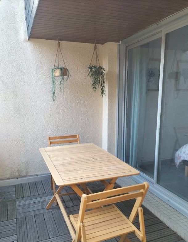BEL APPARTEMENT ERQUY POUR 2/3 PERSONNES - COTES D'ARMOR - BRETAGNE - terrasse