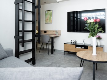 Salon - Studio Le Cristal