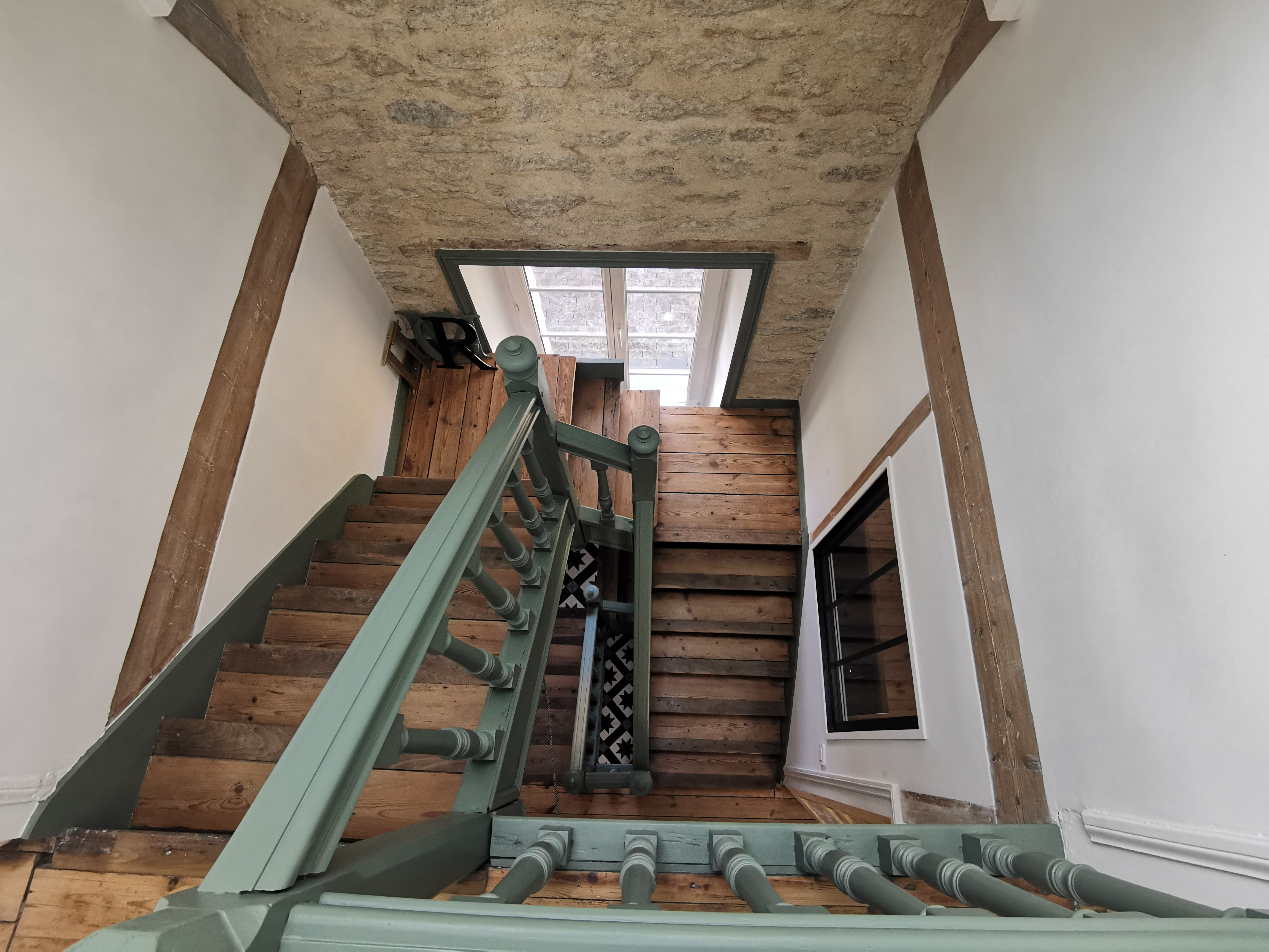 cage d'escalier depuis le 2eme étage