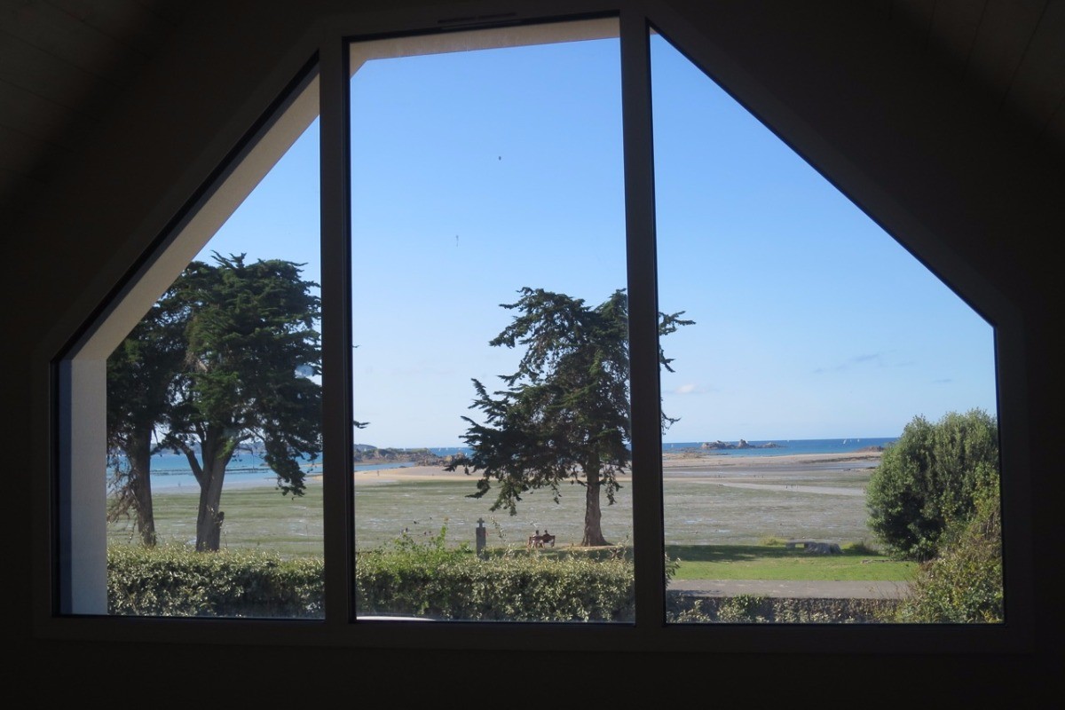 Vue mer depuis la mezzanine à l'étage