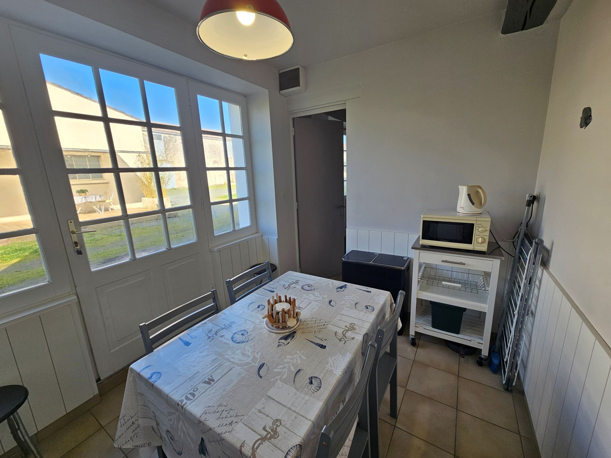 La cuisine à réserver pour la privatiser Aux 3 Phares