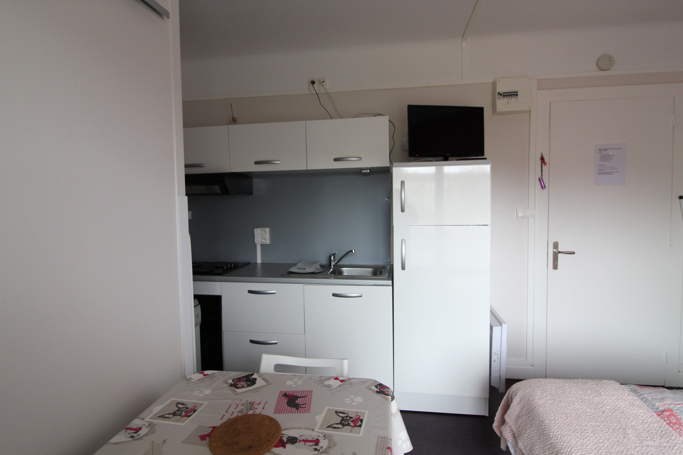 Espace cuisine / repas - Studio 2ème étage