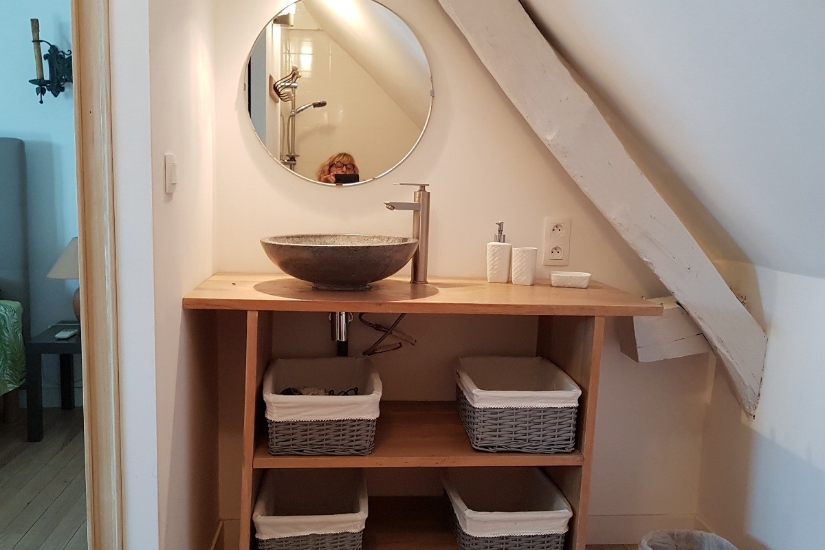 Salle de Bain au 2emeWC