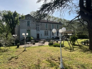 Chambres d'hôtes à Laroque