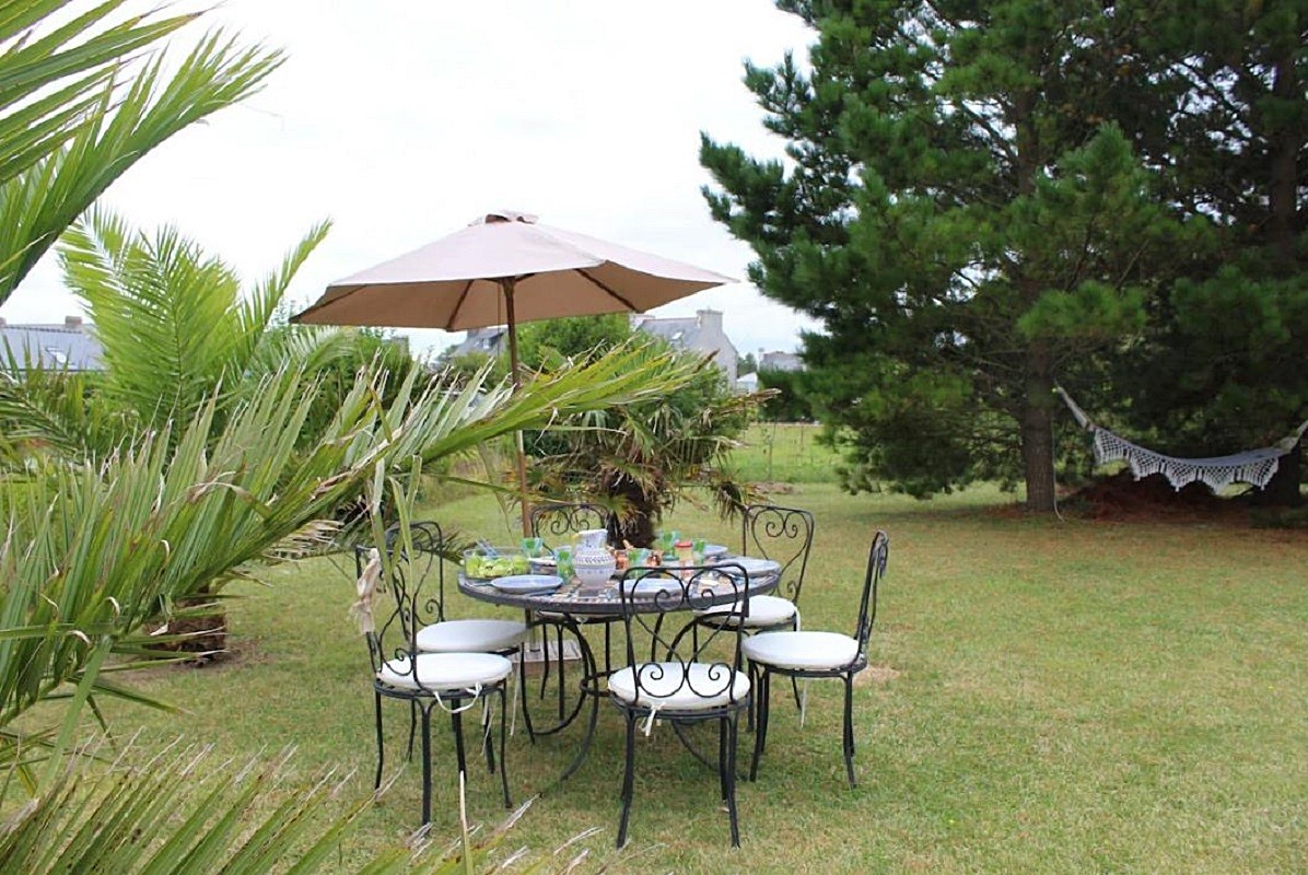 500 m² garden