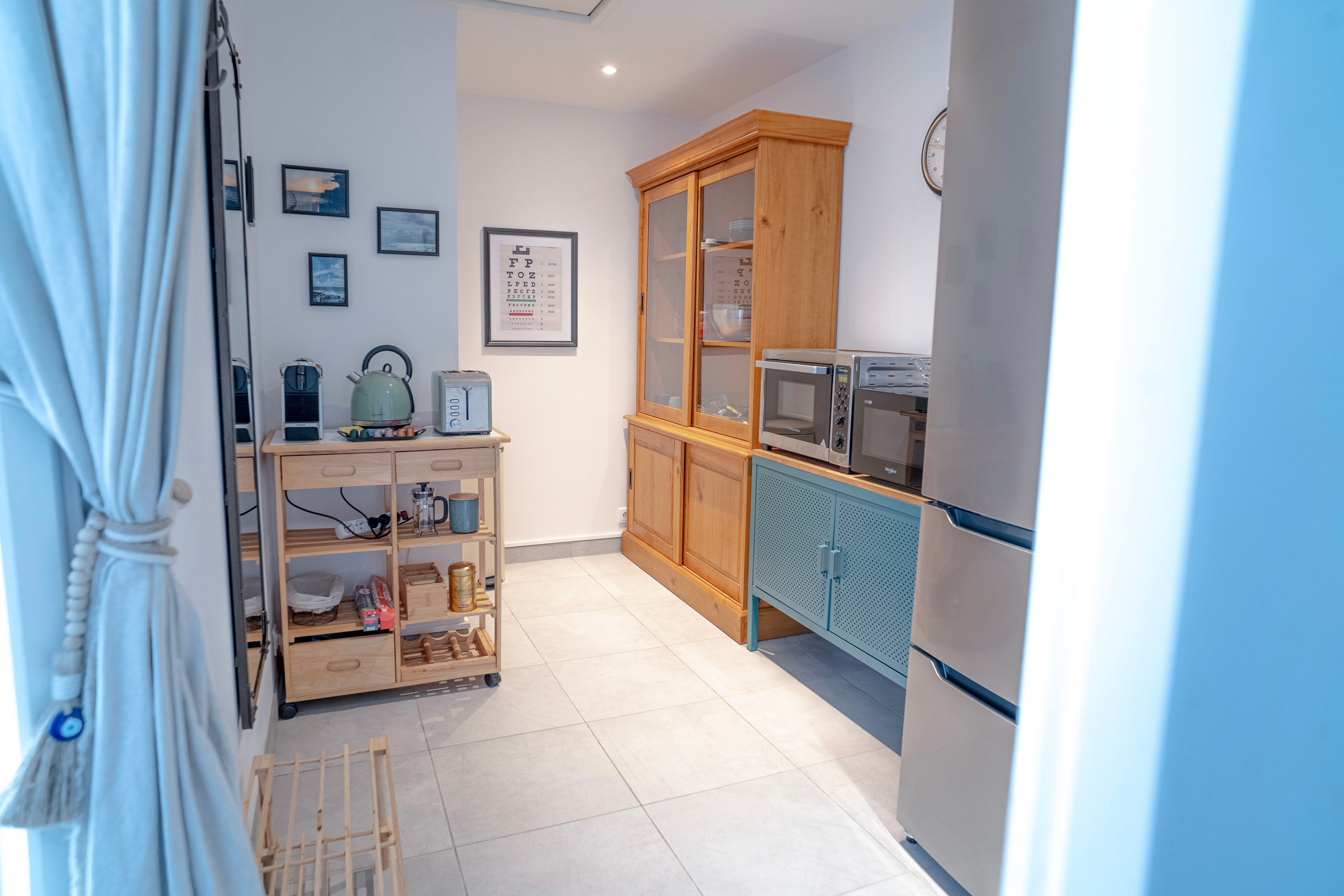 Back kitchen