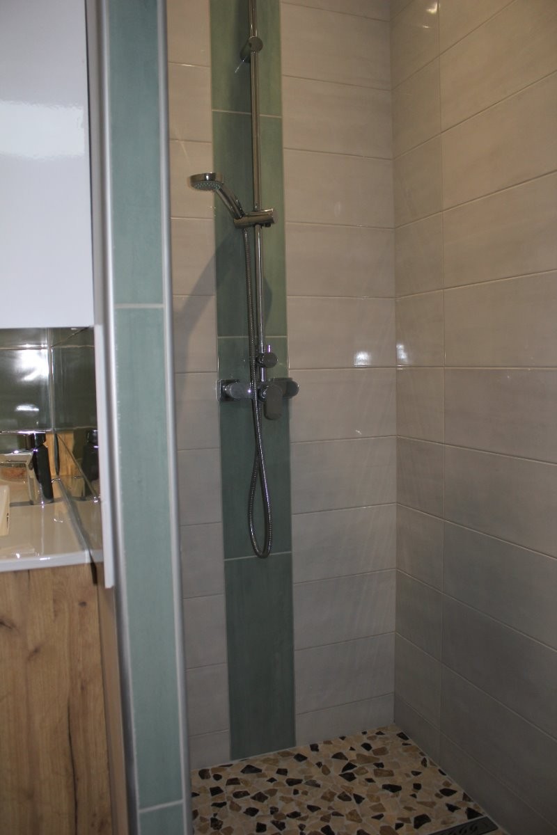 La douche à l'italienne