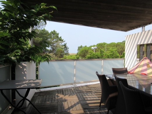 Terrasse avec vue sur la dune
