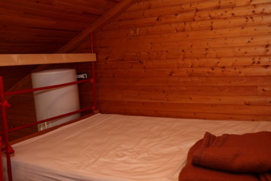 mezzanine avec lit  de 140