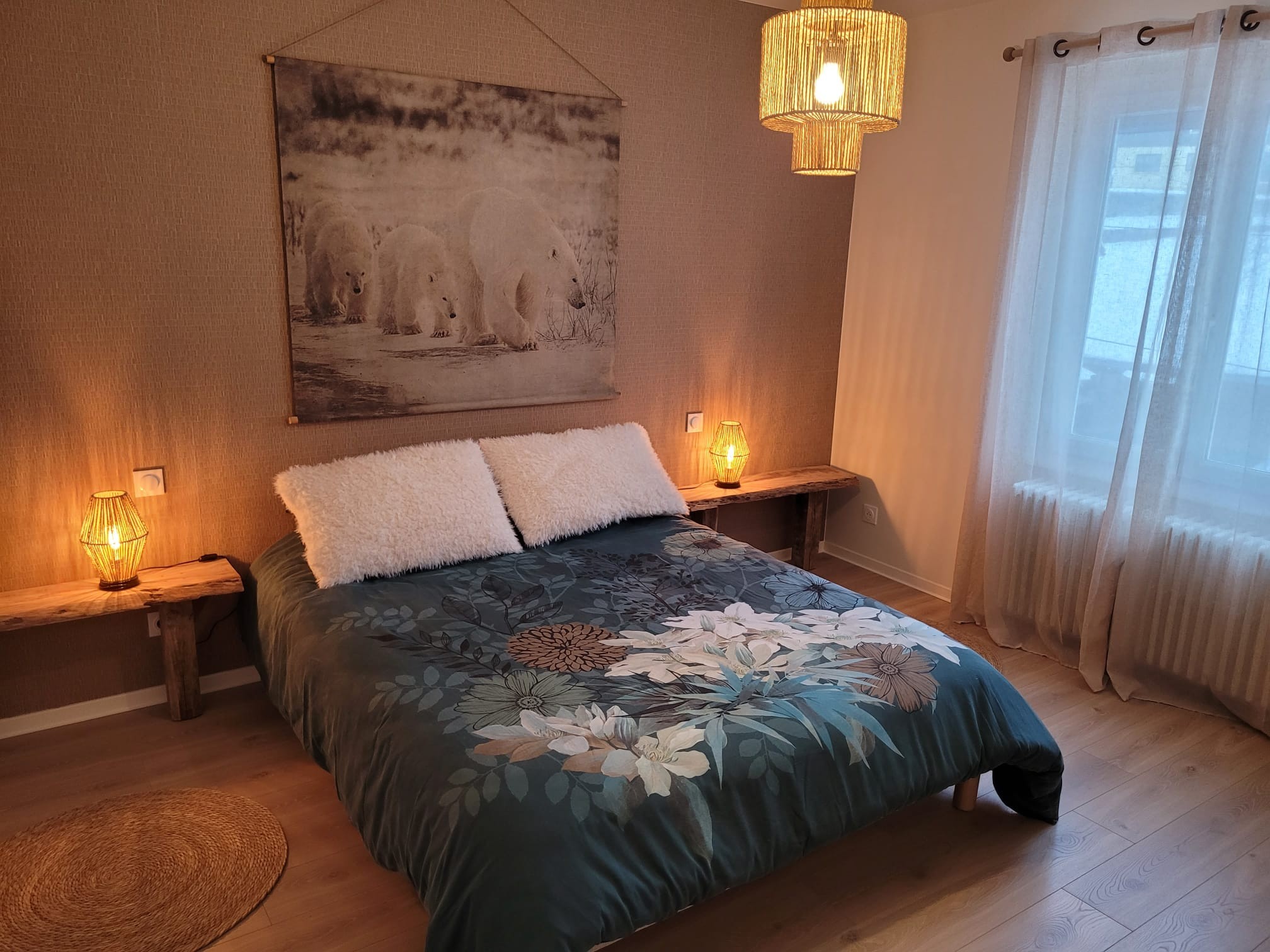 Master bedroom - Maison des Lyly