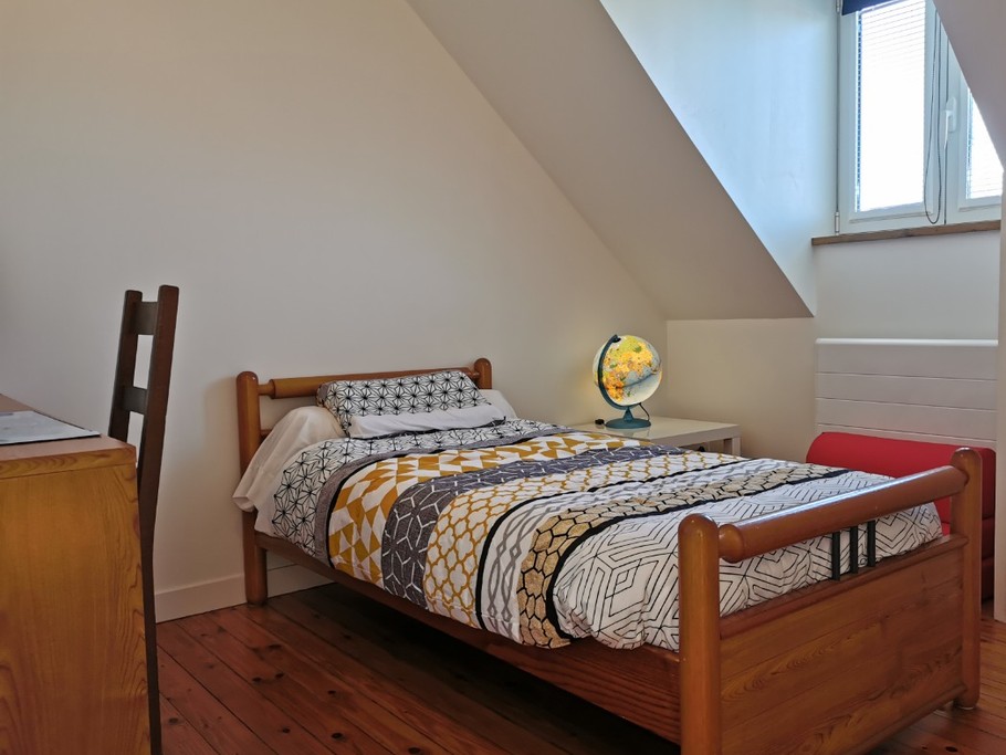 Etage: Chambre 3 avec lit 90