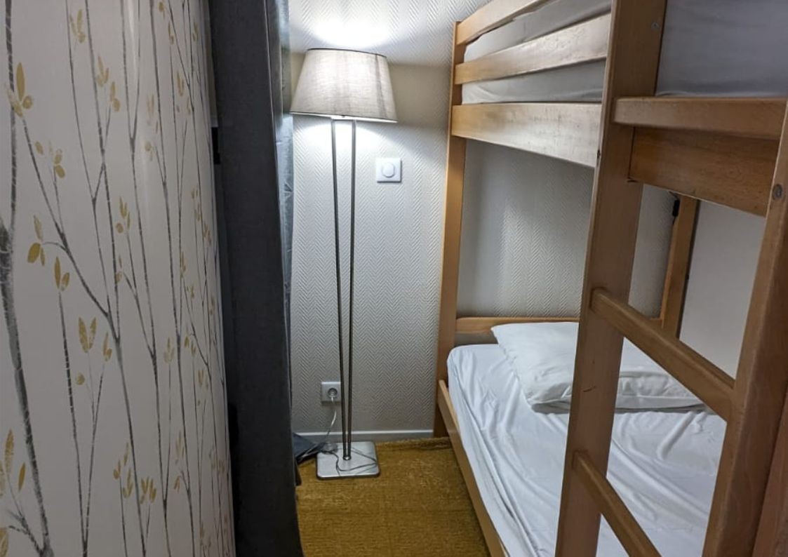 Mountain corner with bunk beds in the gîte at Le Claux