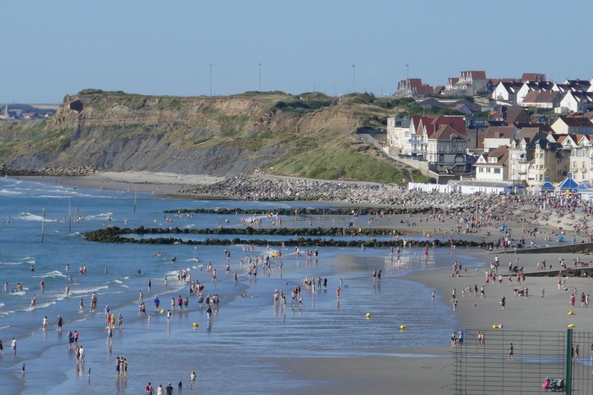 la plage, la mare aux enfants à deux pas de la Desonis