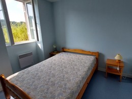 Chambre 1 lit 140*190