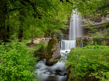 Cascade le saut Girard- Cascades du hérisson-jura