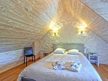 Etage: Chambre 1 avec lit 160 x 200