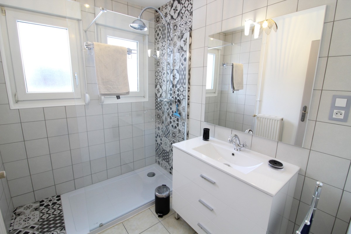 Ground floor shower room