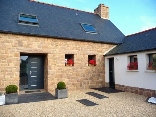 entrée étage à droite