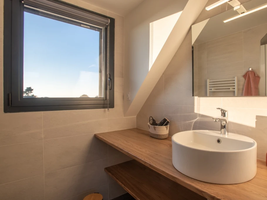 SALLE D'EAU DE LA SUITE PARENTALE