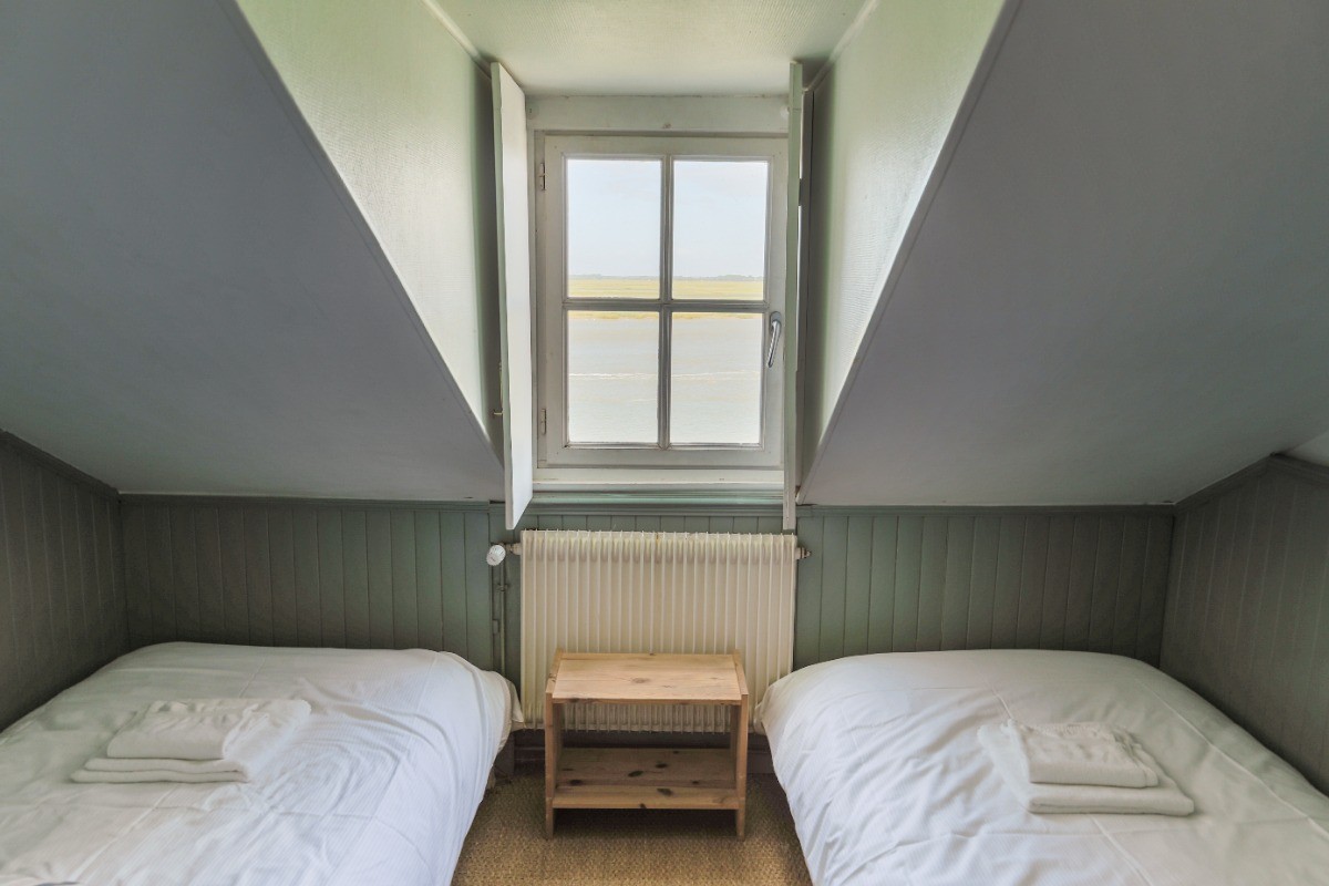 Chambre 2ème étage - 2 lits ave vue sur la mer