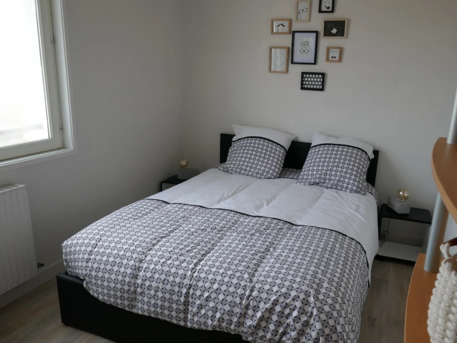 Chambre lit en 140 (étage)