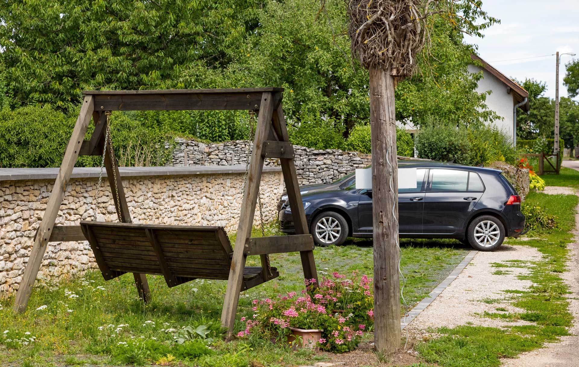 car park for toue domremy