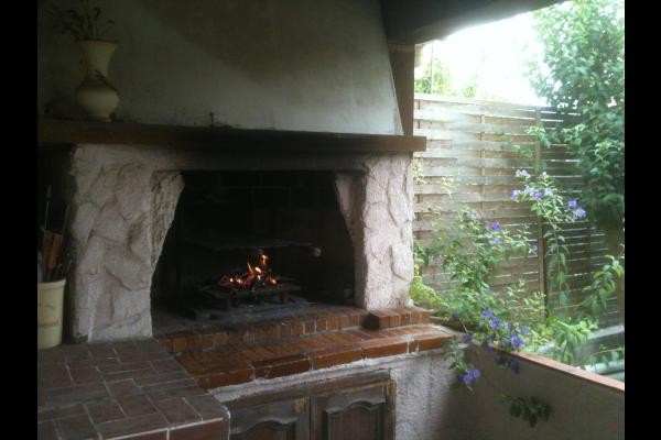 Barbecue sur terrasse couverte