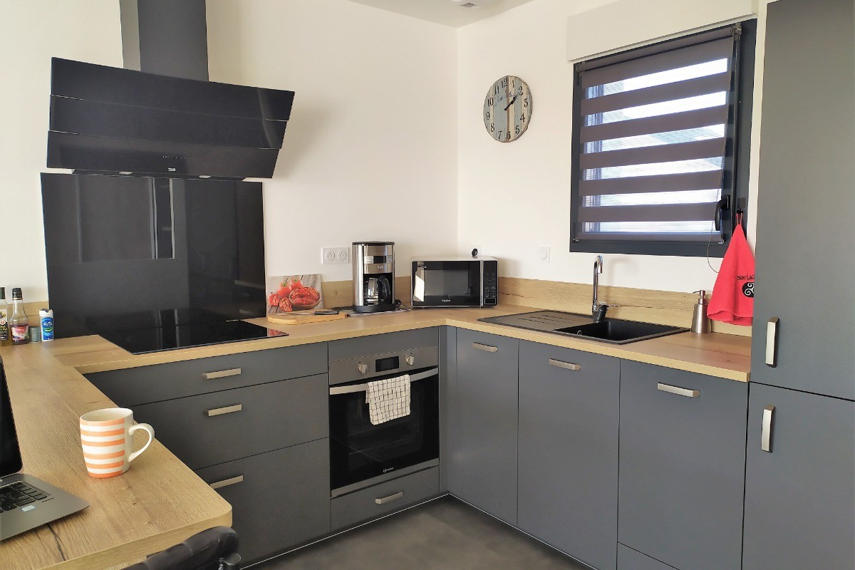Cuisine aménagée toute équipée