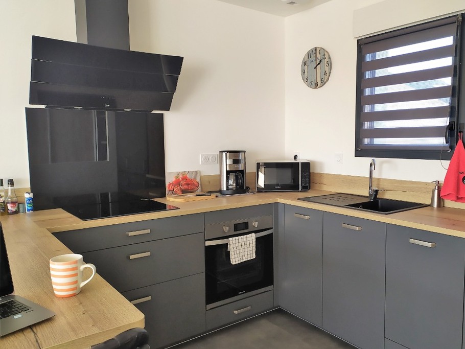 Cuisine aménagée toute équipée