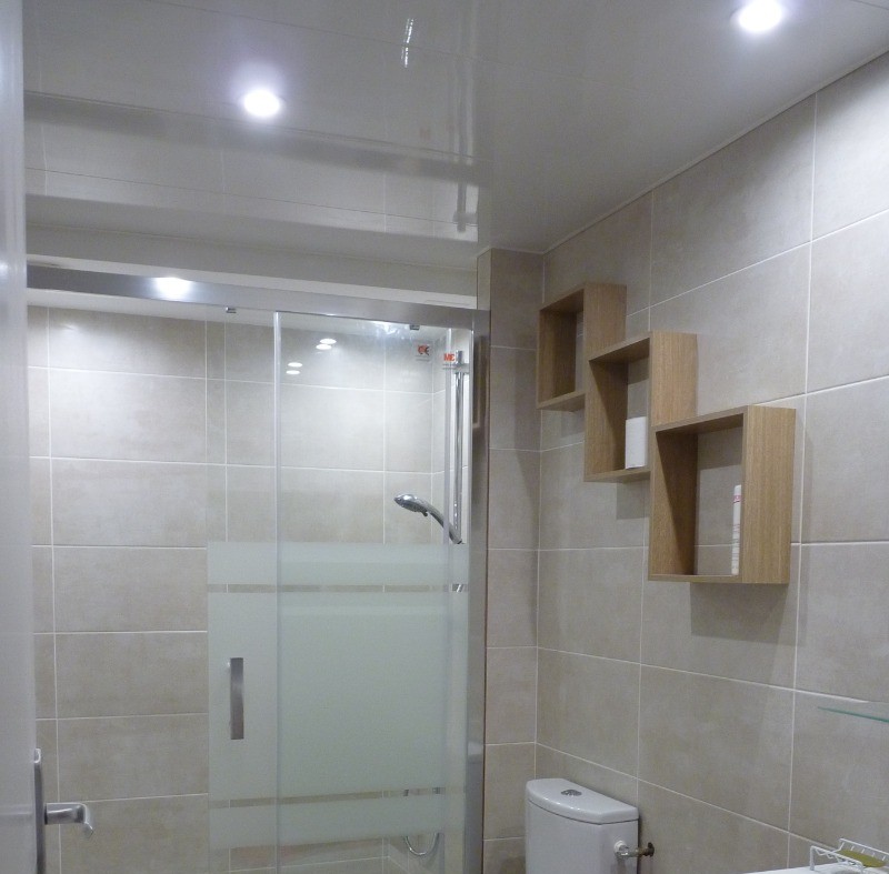 Salle de bain n°1