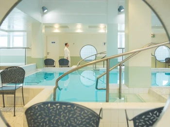 ©ART GE - Pierre Defontaine - Cure thermale à Bains-les-Bains