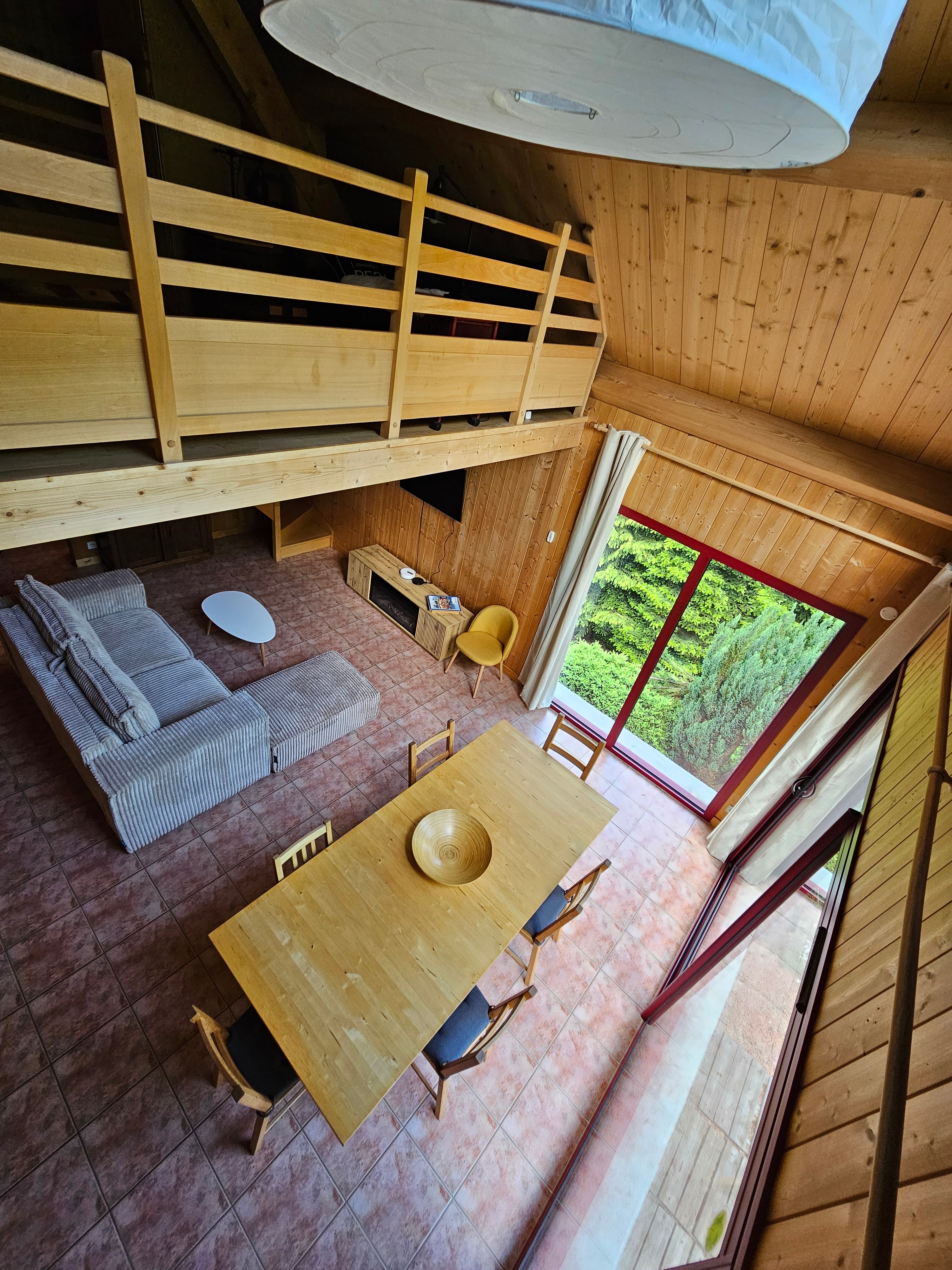 "Les Chamois" holiday cottage in Mont-Dore: The living room as seen from the mezzanine