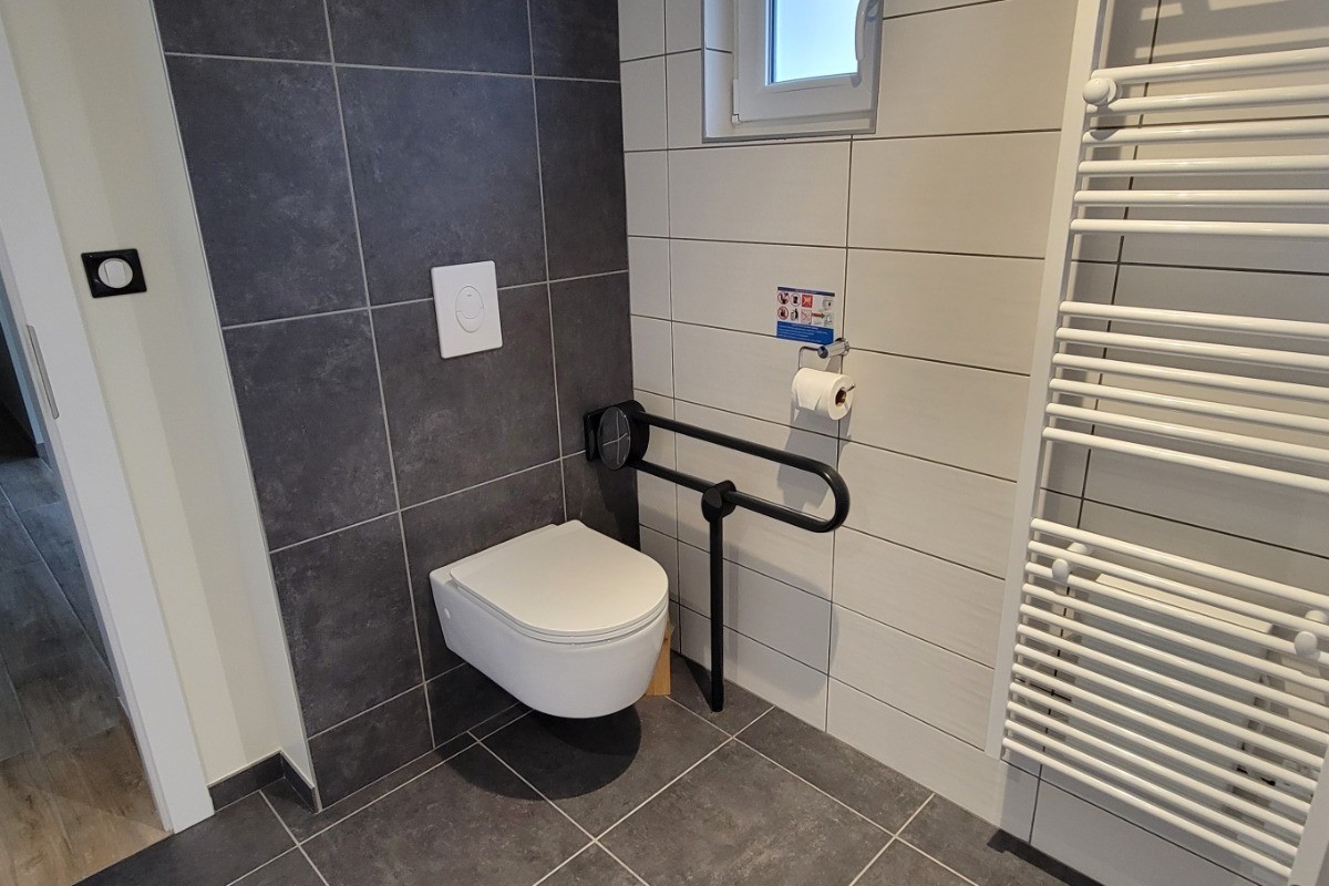 Sanitaire-gîte Alisée
