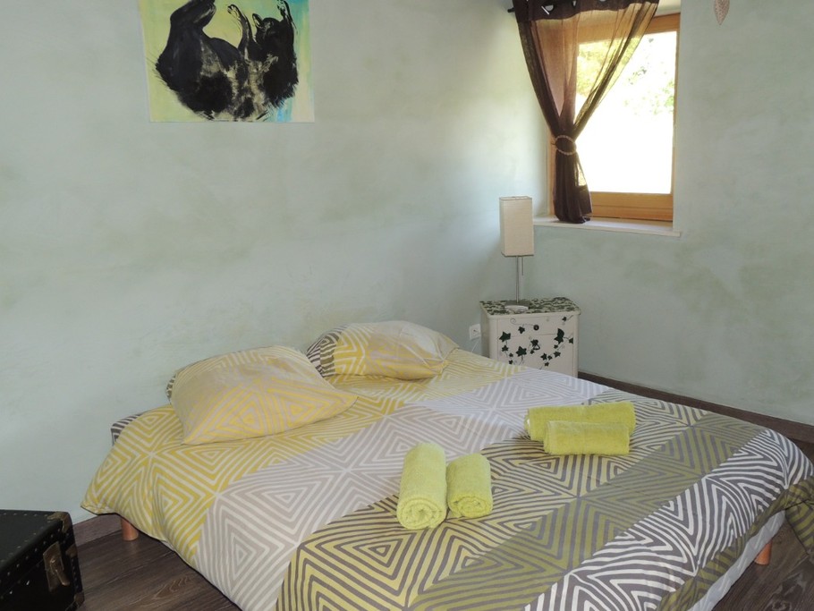 CHAMBRE VERTE - Gîte familial Scaravella, St Maurice sur Moselle, Rouge Gazon - Vosges, Ballon d'Alsace, Naure, Calm, Family