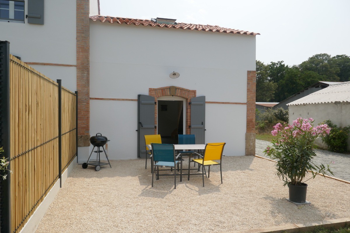 Extérieur côté piscine