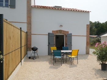 Extérieur côté piscine