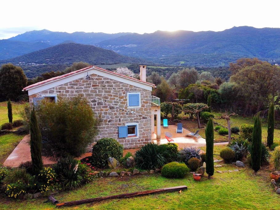 Photo n° 2 of the location