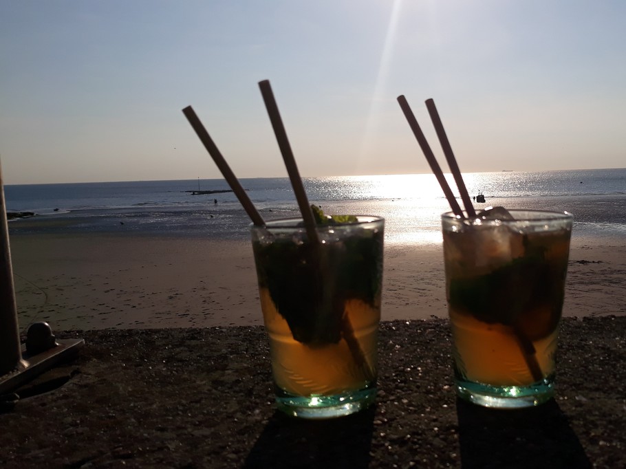 Aperitif overlooking the sea