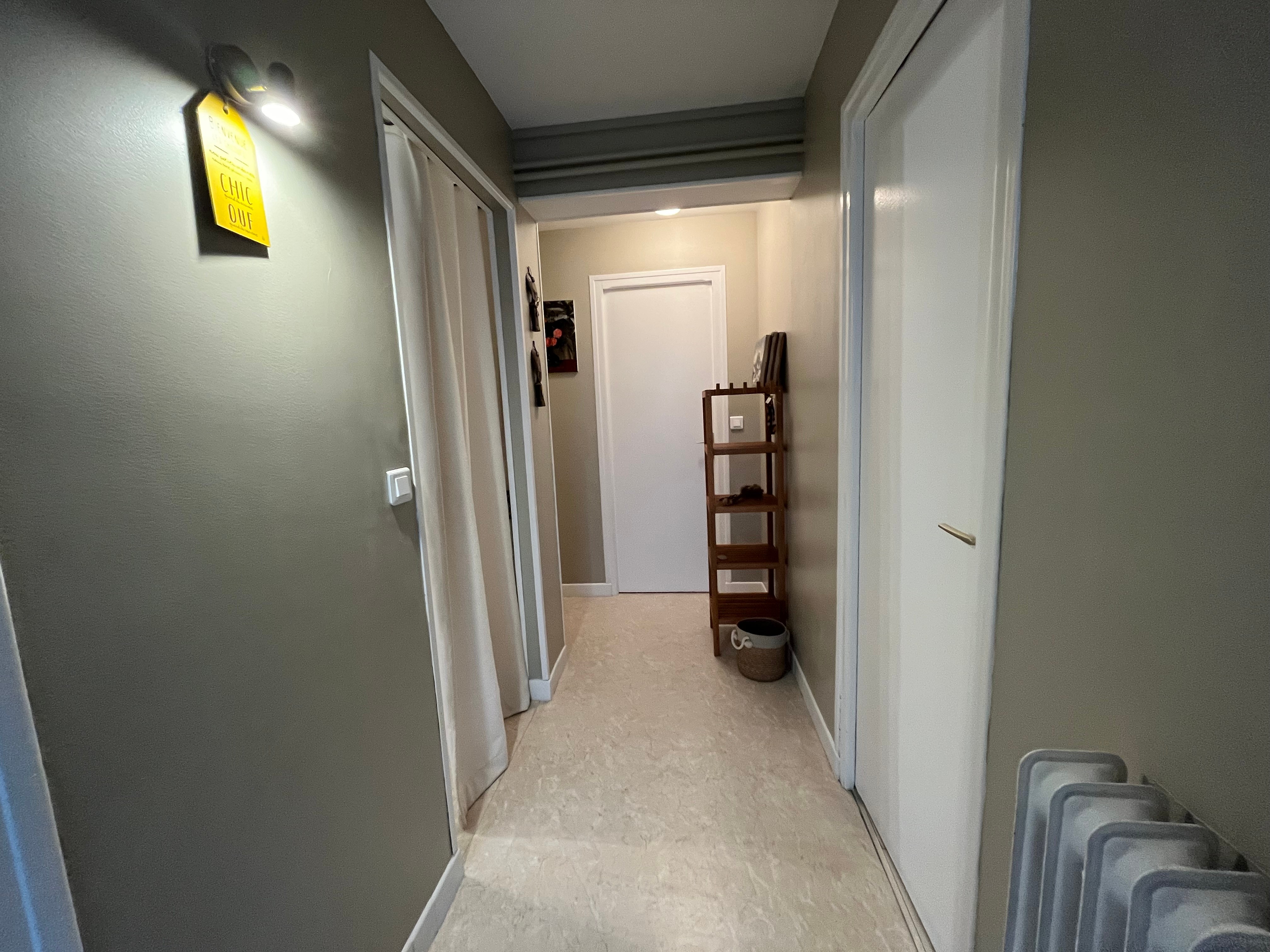 Location de vacances La flamme Ouistreham couloir n2