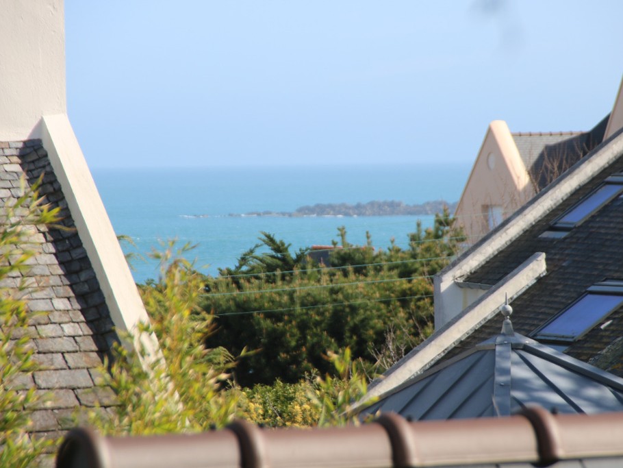 Légère vue sur mer.