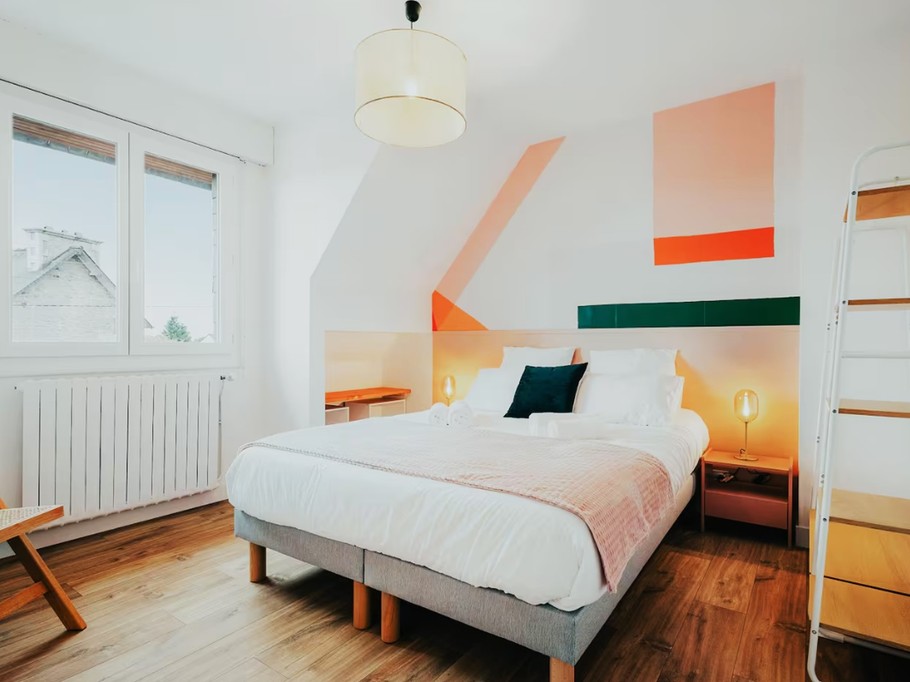 Chambre 4 pour 2 personnes au 2nd étage (avec 1 lit 160x200 cm)