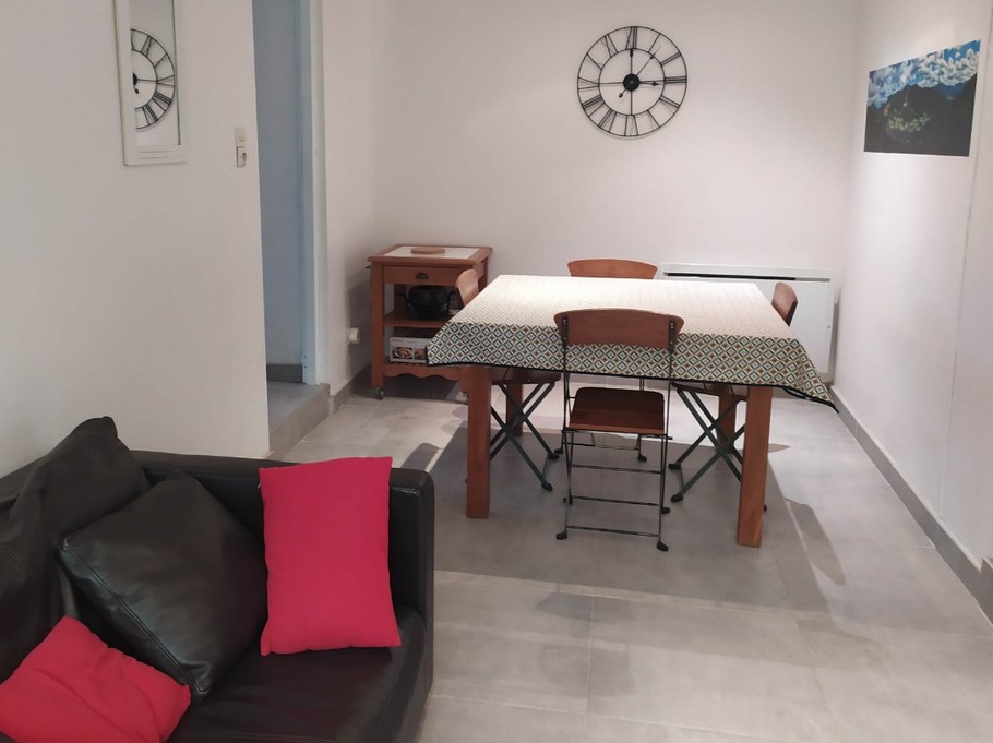 Dining room
Table for 4 to 6 people - Gite du pré Bouquin
