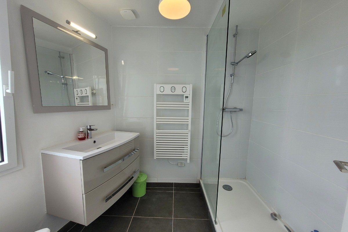 Location 2 personnes, Binic - Etables sur Mer, salle de bain
