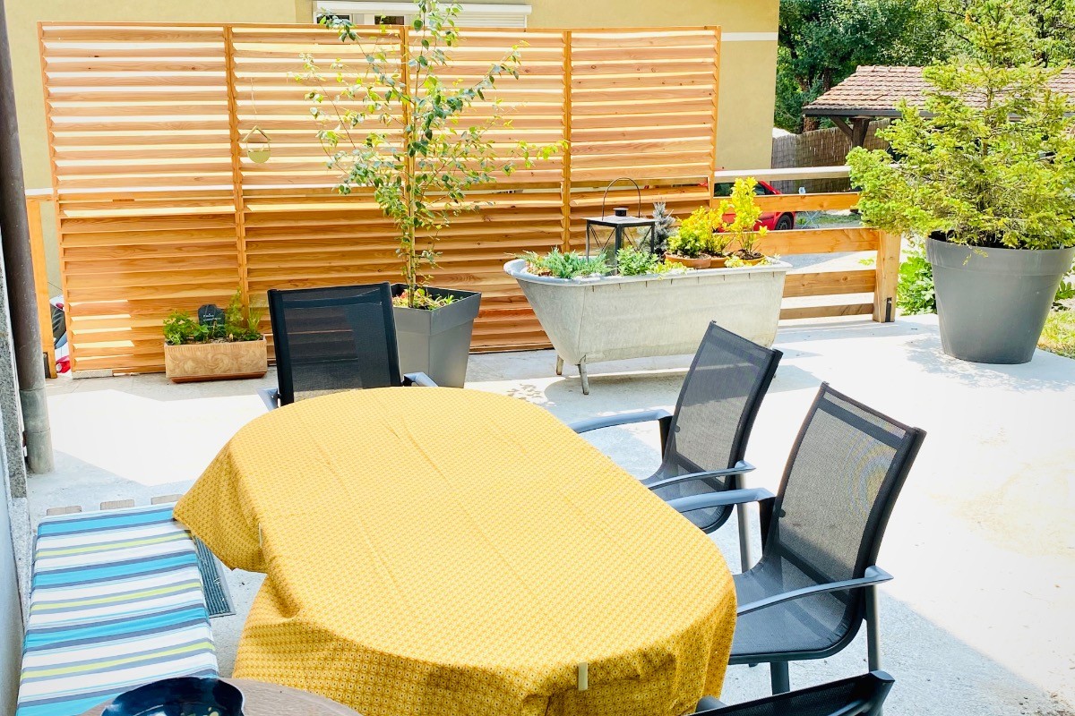 LA TERRASSE