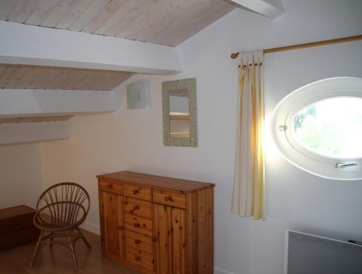 Bedroom with double bed