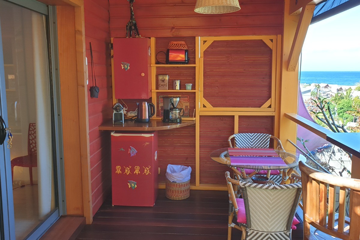 Bungalow Bois avec jacuzzi privatif - Poz Lagon chambre d'hôtes la Saline les bains