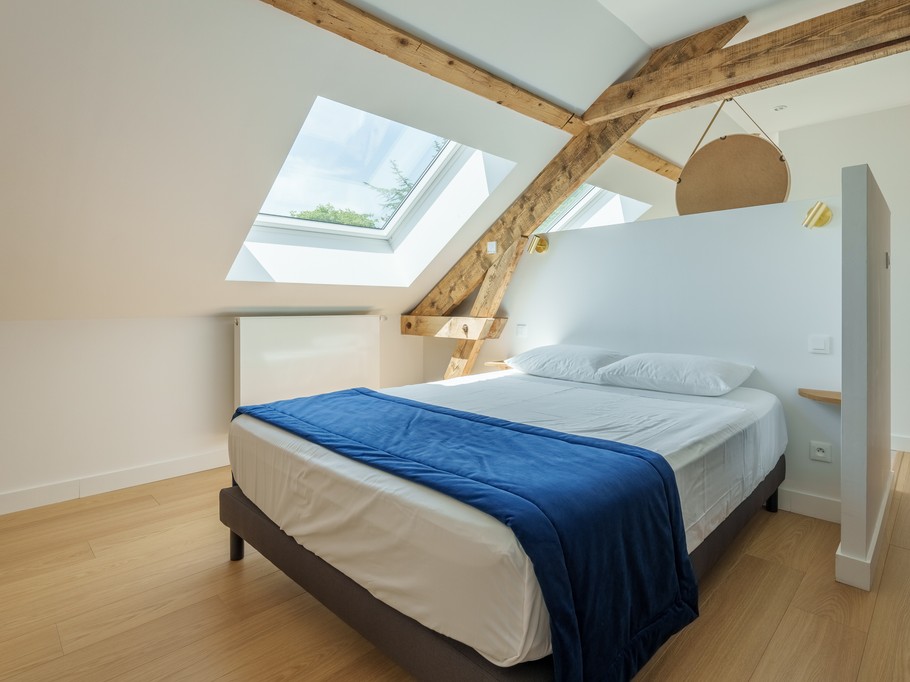 Chambre bleue à l'étage