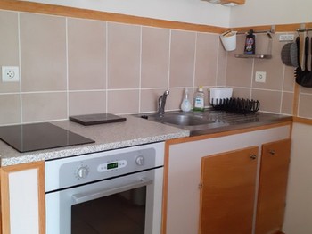 Gîte "Pic de Cluzel" : The kitchen